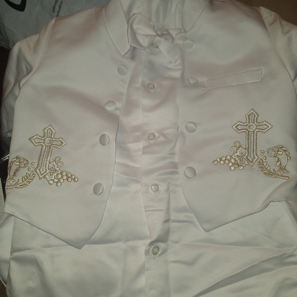 Boys baptism suit - Picture 4 of 9
